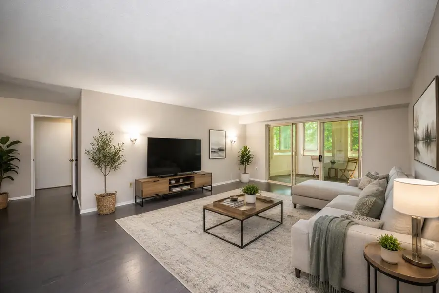 15100 Interlachen Dr #4-110, Silver Spring, MD 20906 - #3
