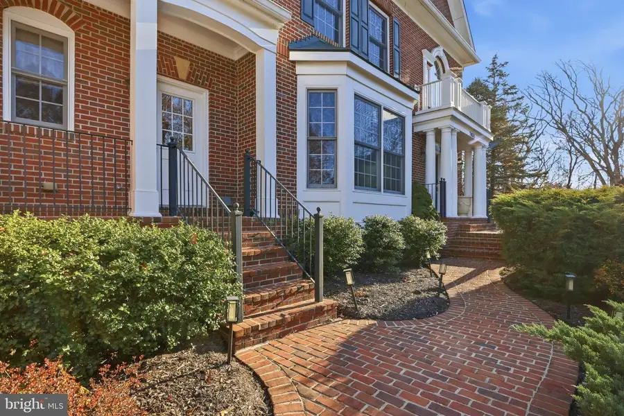 7931 Lakenheath Way, Potomac, MD 20854 - Image #2