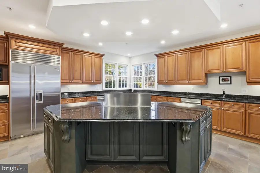 7931 Lakenheath Way, Potomac, MD 20854 - Image #3