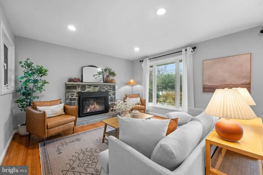 8801 Clifford Ave, Chevy Chase, MD 20815 - Image #2