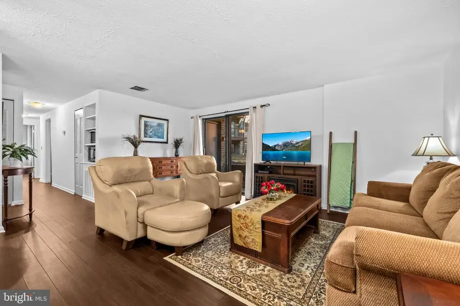 26001 Brigadier Pl #b, Damascus, MD 20872 - Image #2