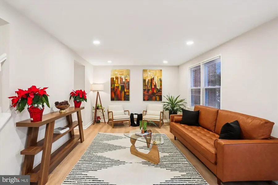 9323 Bentridge Ave, Rockville, MD 20854 - Image #3