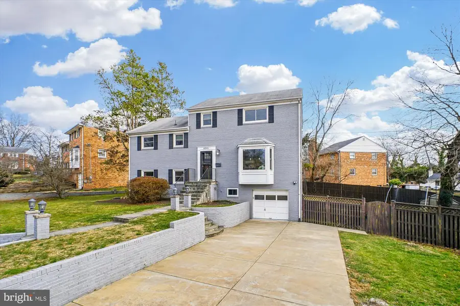 6001 Marquette Ter, Bethesda, MD 20817 - Image #3