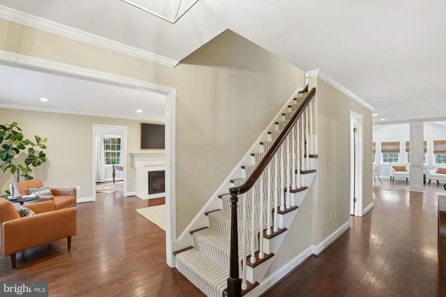 8436 Burning Tree Rd, Bethesda, MD 20817 - Image #3