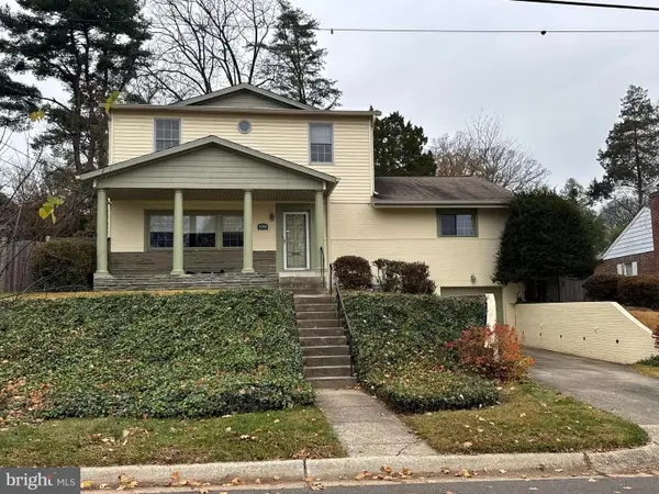 9306 Parkhill Ter, BETHESDA, MD 20814