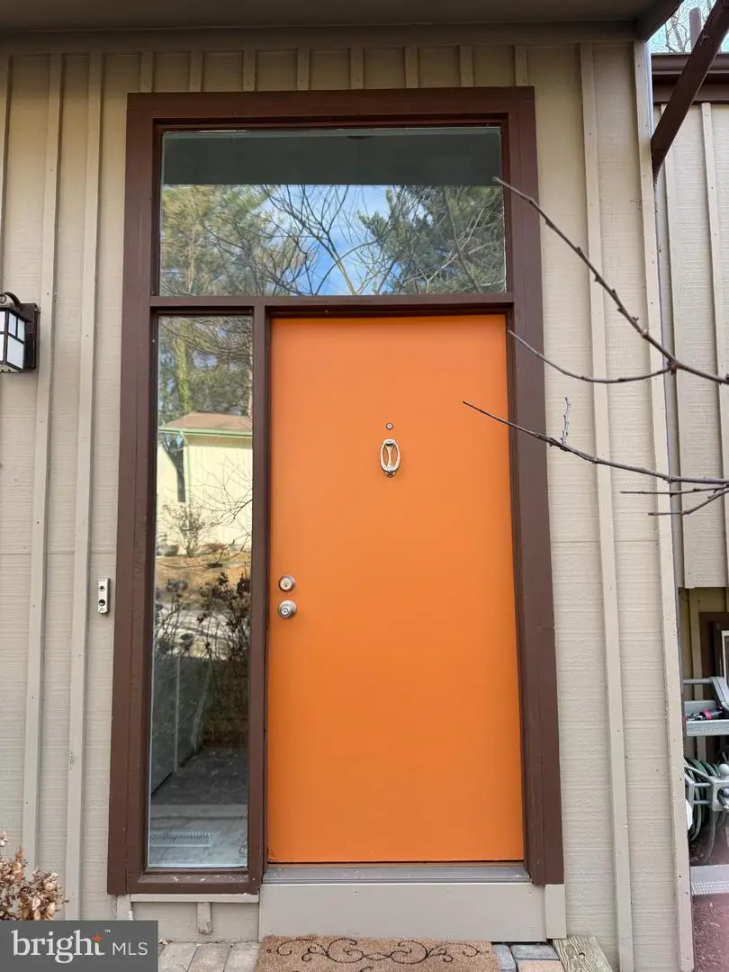 9803 Hill St, Kensington, MD 20895 - Image #2