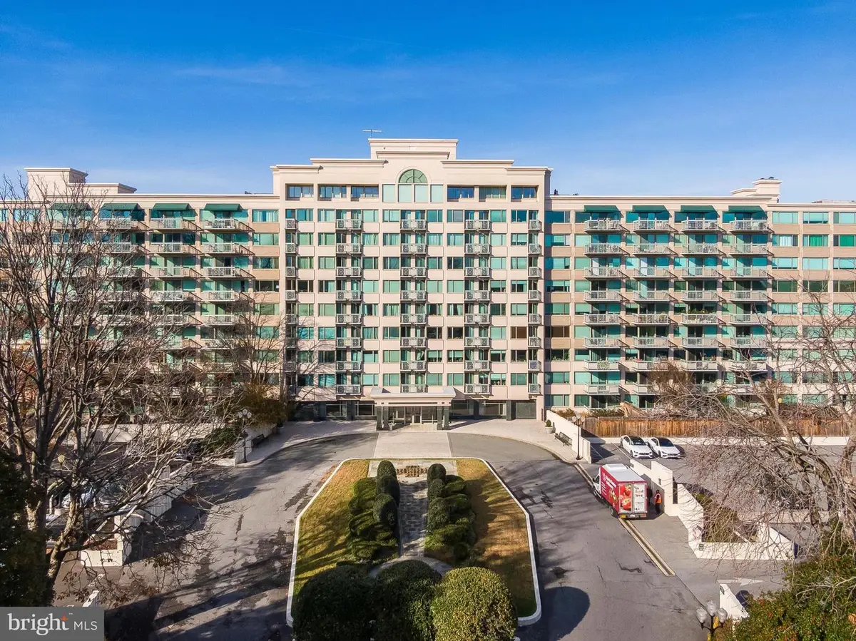 5450 Whitley Park Ter #209, Bethesda, MD 20814 - Image #1