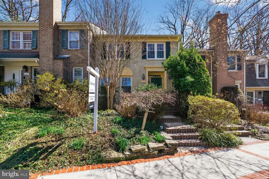 15 Bentridge Ct, Potomac, MD 20854 - #3