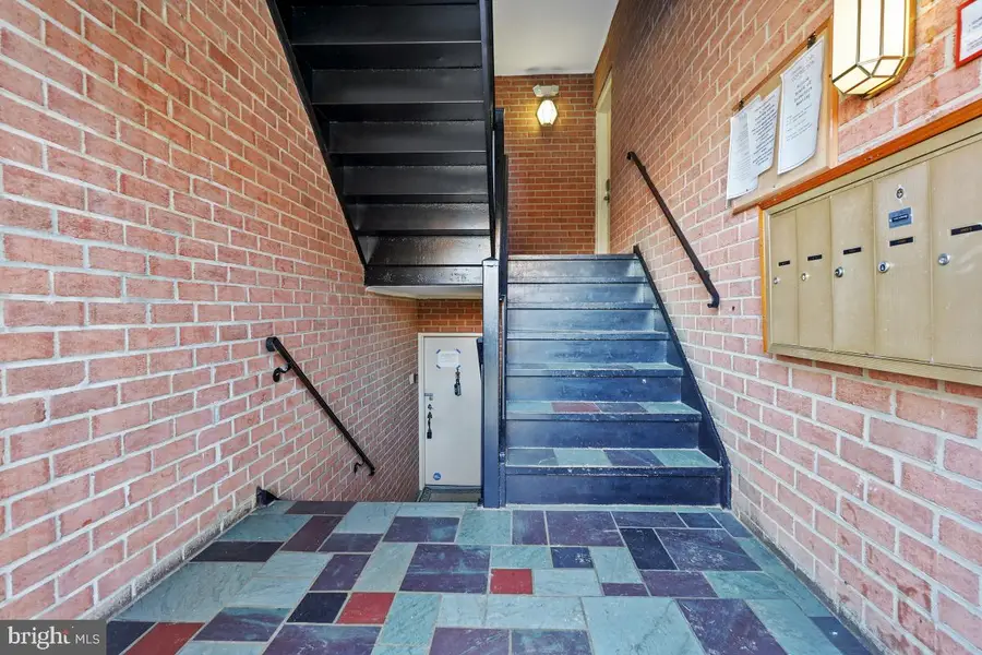 794 Quince Orchard Blvd #t-2, Gaithersburg, MD 20878 - Image #3