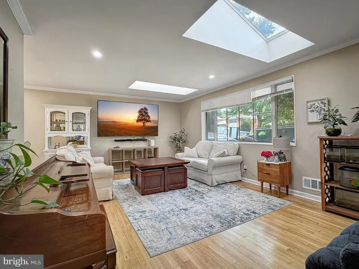 2408 Lillian Dr, Silver Spring, MD 20902 - #1