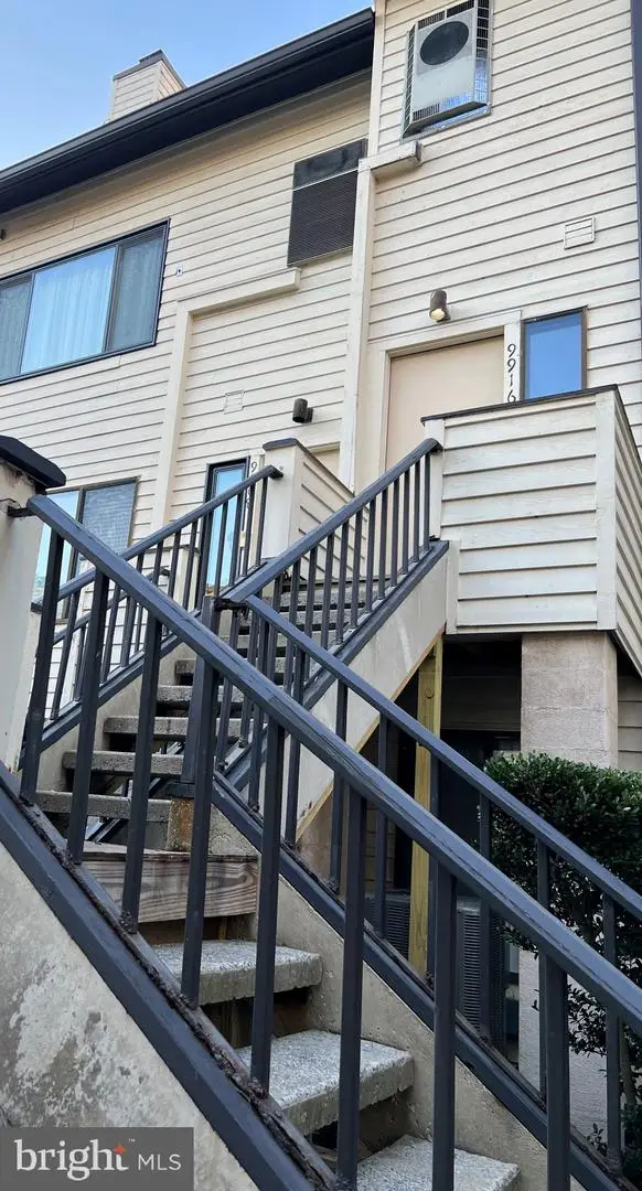 9916 Hellingly Pl #154, Gaithersburg, MD 20886 - Image #2