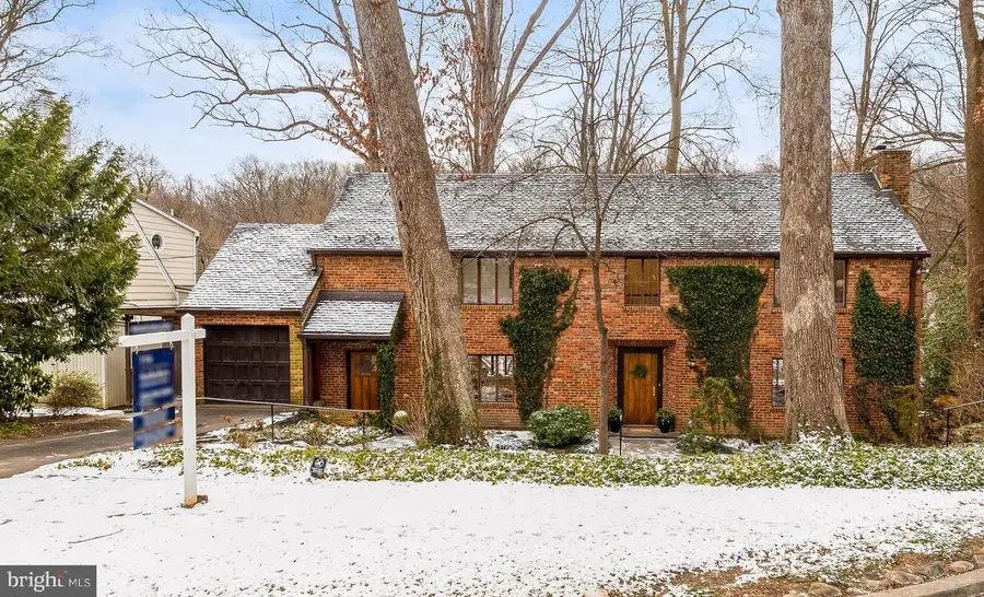 5214 Westwood Dr, Bethesda, MD 20816 - Image #2