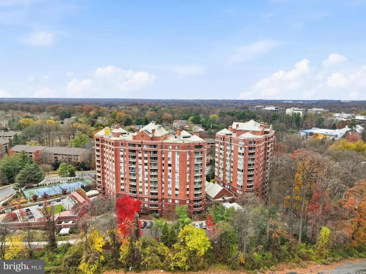 5802 Nicholson Ln, Rockville, MD 20852 - Image #1