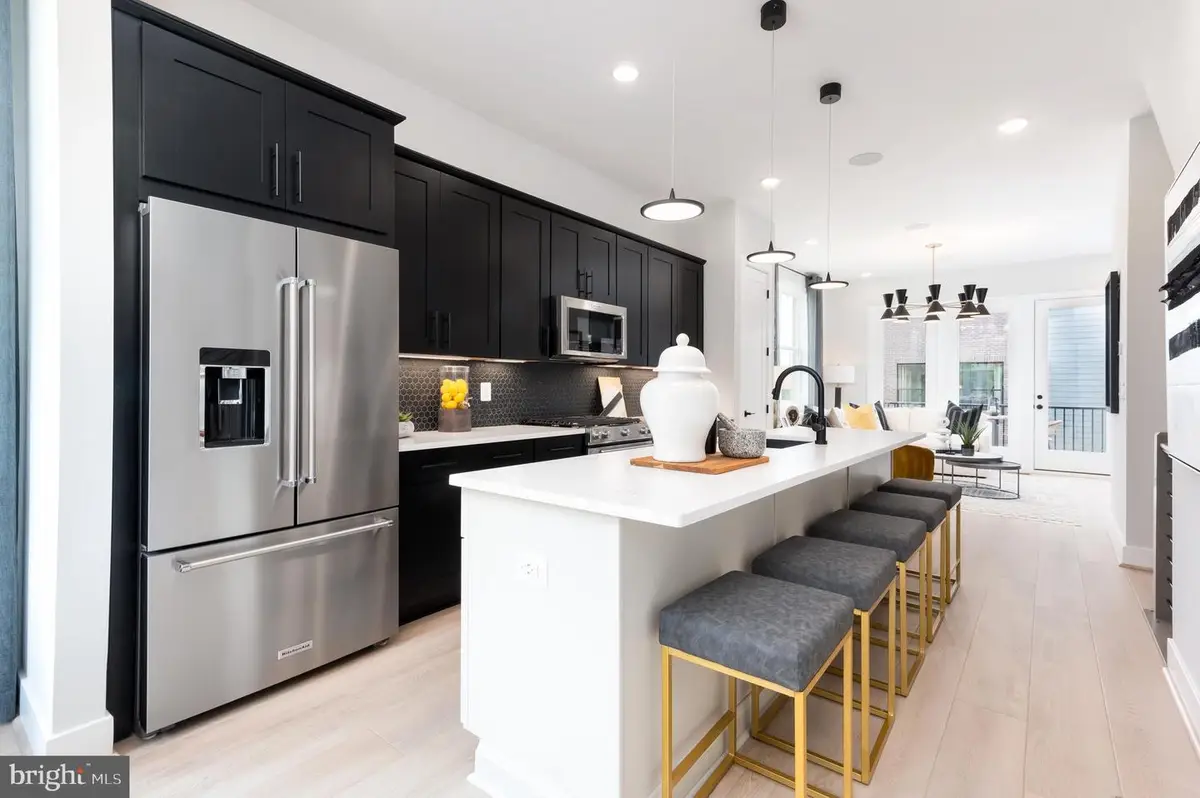 5947 Josiah Henson Pkwy, North Bethesda, MD 20852 - Image #1