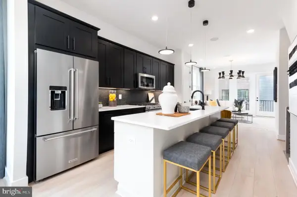 5947 Josiah Henson Pkwy, NORTH BETHESDA, MD 20852