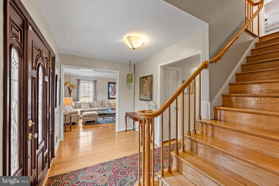 8217 Buckspark Ln W, Potomac, MD 20854 - Image #2