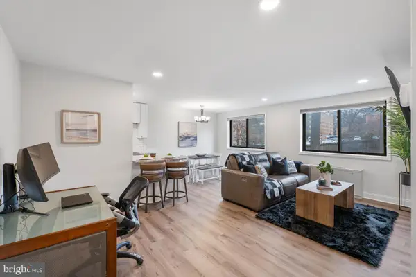 8601 Manchester Rd #220, SILVER SPRING, MD 20901