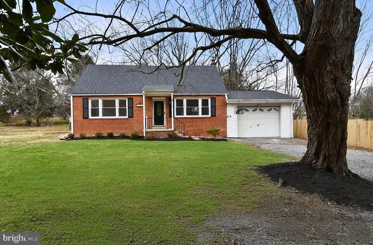 26904 Overlook St, Damascus, MD 20872 - Image #1