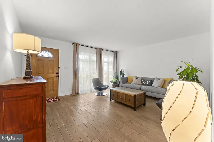 13401 Tangier Pl, Rockville, MD 20853 - Image #3