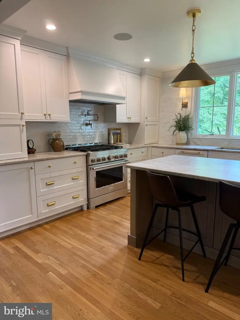 4600 Jasmine Dr, Rockville, MD 20853 - Image #3