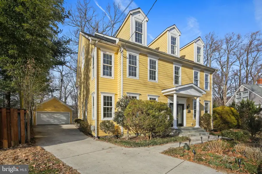 518 Calvin Ln, Rockville, MD 20851 - Image #2