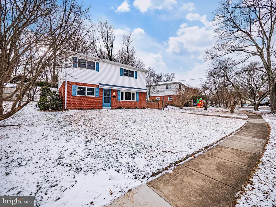 413 Silver Rock Rd, Rockville, MD 20851 - Image #3