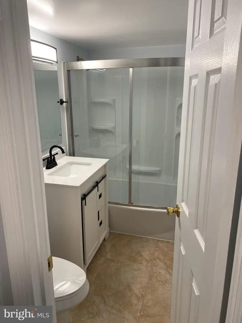 7515 Spring Lake Dr #d2, Bethesda, MD 20817 - Image #2