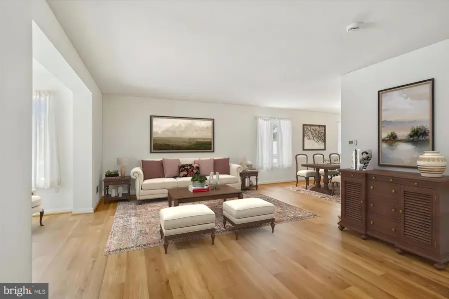 5905 Mckinley St, Bethesda, MD 20817 - #2