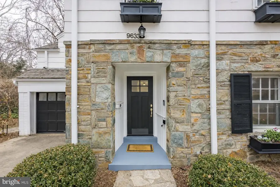 9633 W Bexhill Dr, Kensington, MD 20895 - #2