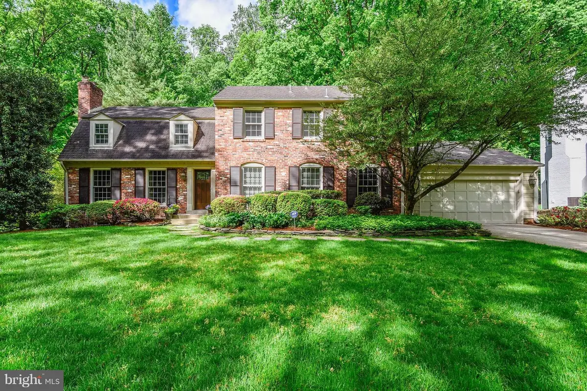 7616 Hackamore Dr, Potomac, MD 20854 - Image #1