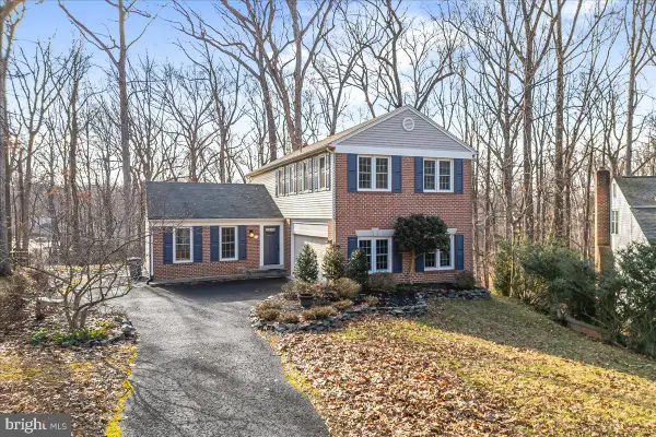 7 Fallswood Ct, ROCKVILLE, MD 20854