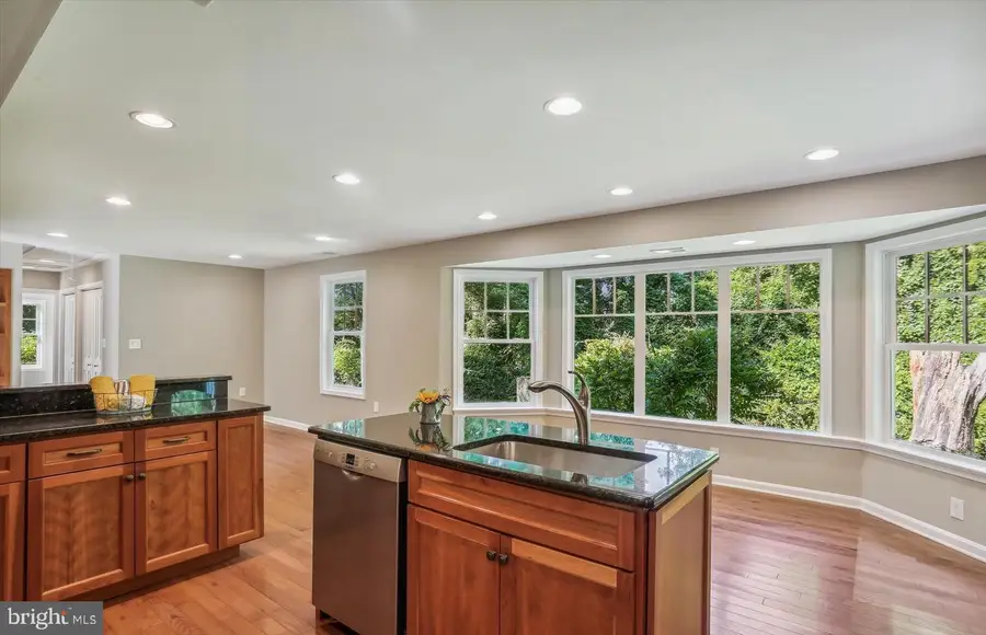 11730 Glen Mill Rd, Potomac, MD 20854 - Image #3