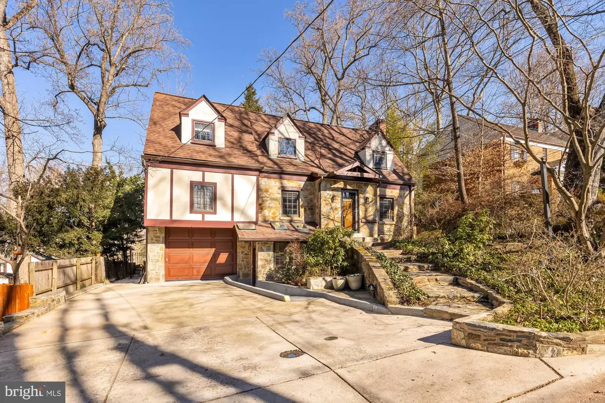 6317 Poe Rd, Bethesda, MD 20817 - #1