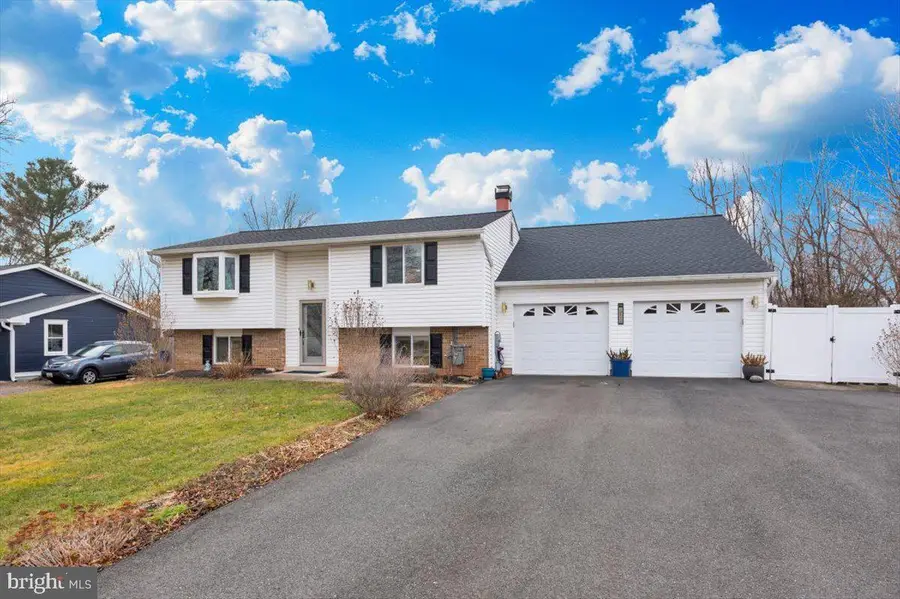 19312 Hempstone Ave, Poolesville, MD 20837 - Image #3