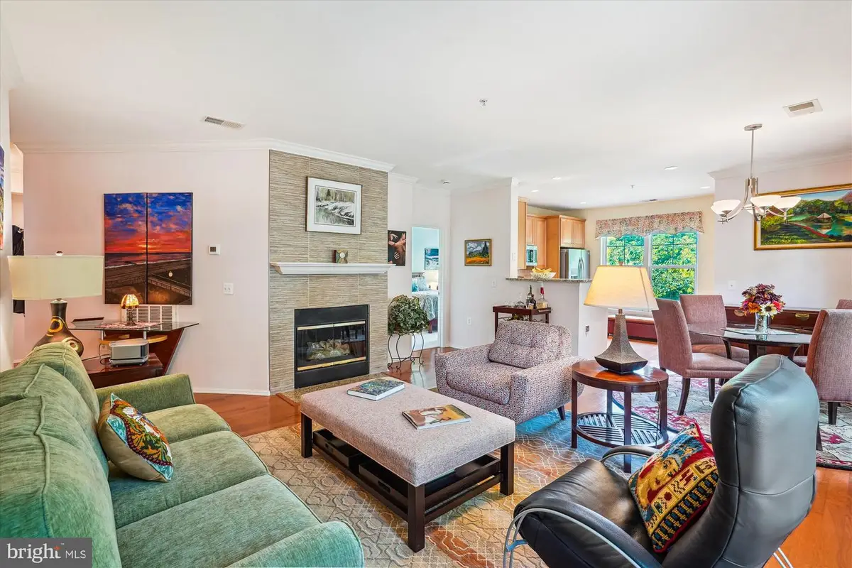 11800 Old Georgetown Rd #1422, Rockville, MD 20852 - Image #1