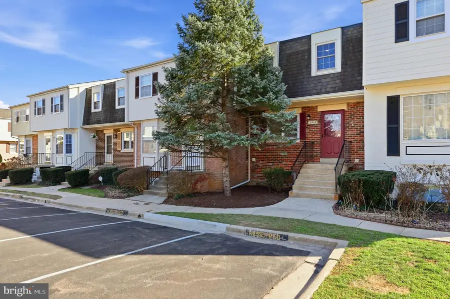 3922 Tynewick Dr #10, Silver Spring, MD 20906 - #2