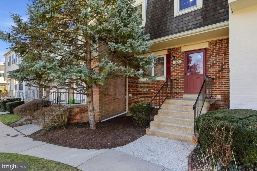 3922 Tynewick Dr #10, Silver Spring, MD 20906 - #3