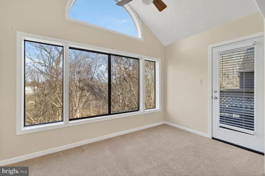 896 Windbrooke Dr #896, Gaithersburg, MD 20879 - #2