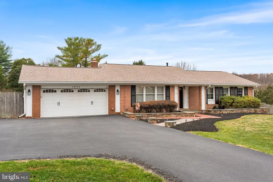 14716 Bauer Dr, Rockville, MD 20853 - #2