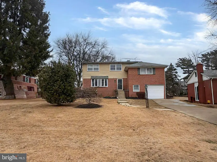 906 Venice Dr, Silver Spring, MD 20904 - Image #2