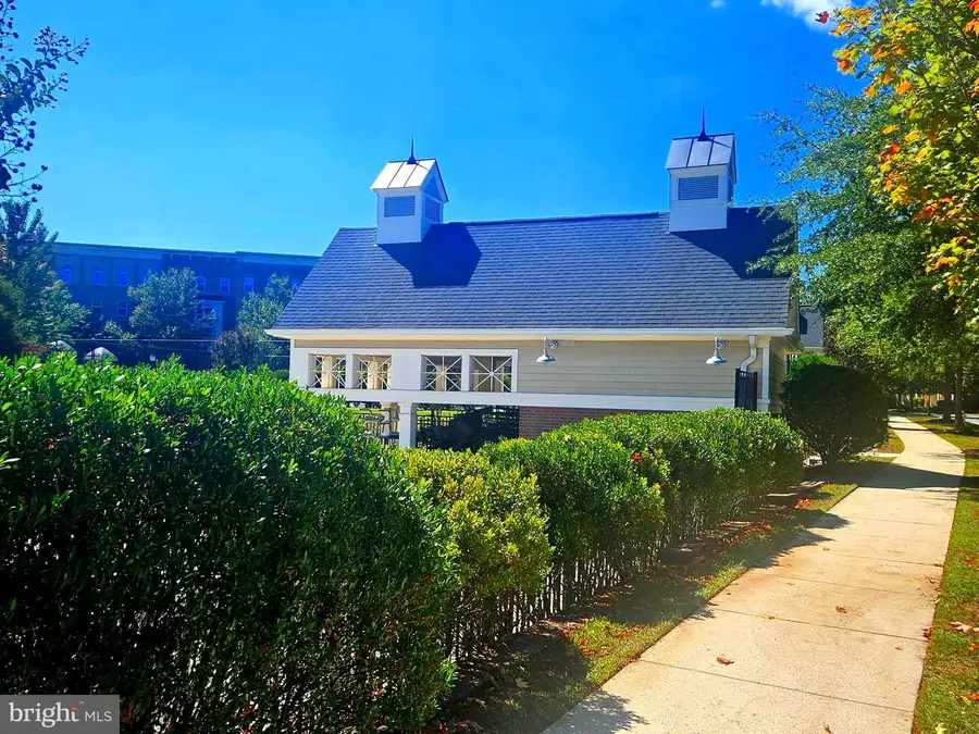 336 Grand St, Gaithersburg, MD 20878 - Image #2