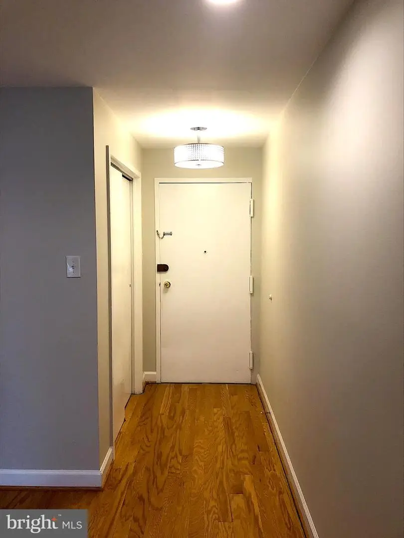 10204 Rockville Pik #10204, Rockville, MD 20852 - Image #2