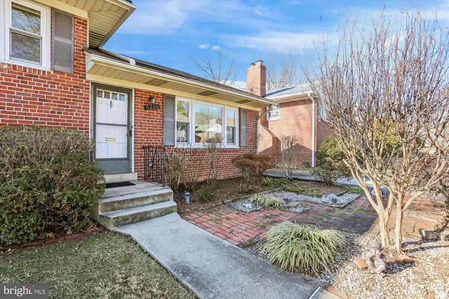 5206 Gretchen St, Kensington, MD 20895 - #3