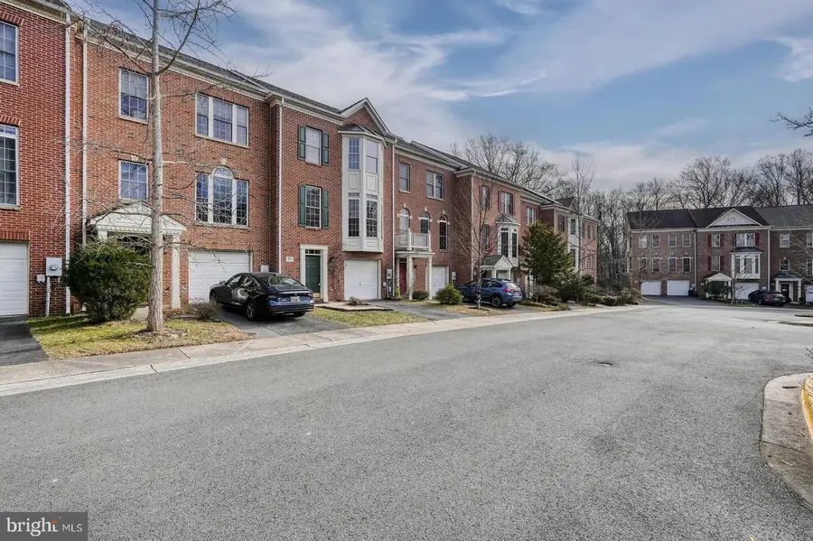 22 Waddington Ct, Rockville, MD 20850 - Image #3