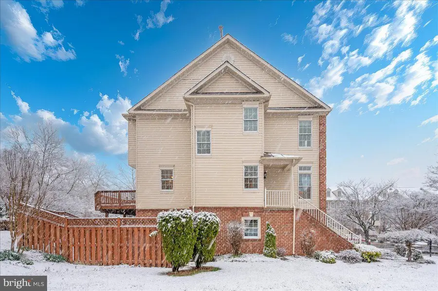 15825 Glacier Ct, North Potomac, MD 20878 - #3