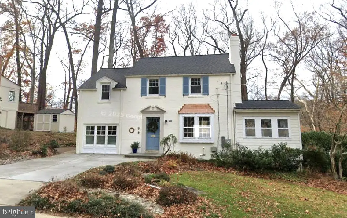 9634 Parkwood Dr, Bethesda, MD 20814 - Image #1