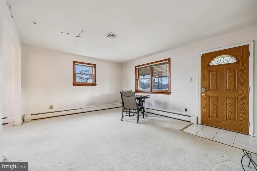 4717 Topping Rd, Rockville, MD 20852 - Image #3