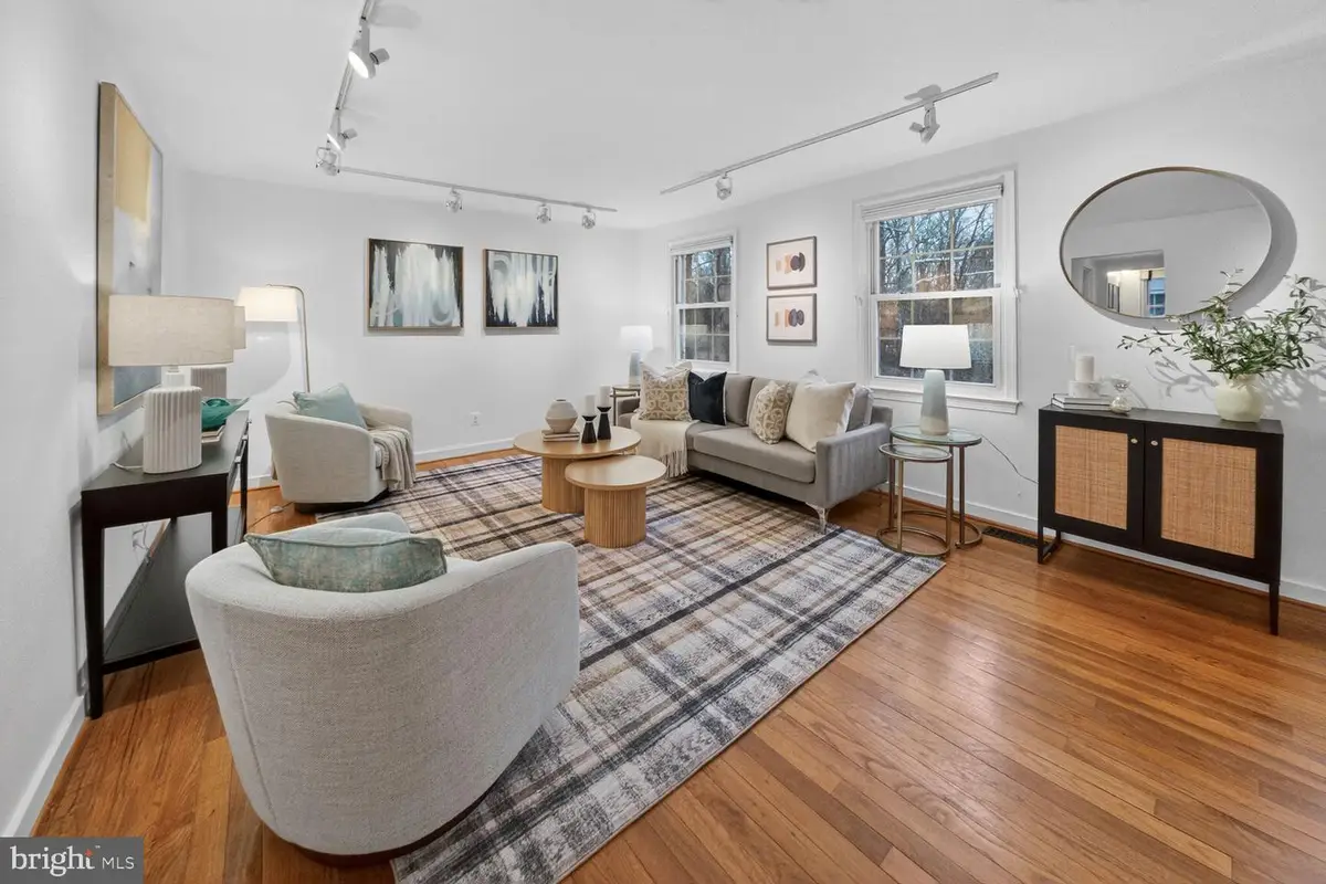 2212 Washington Ave #102, Silver Spring, MD 20910 - Image #1