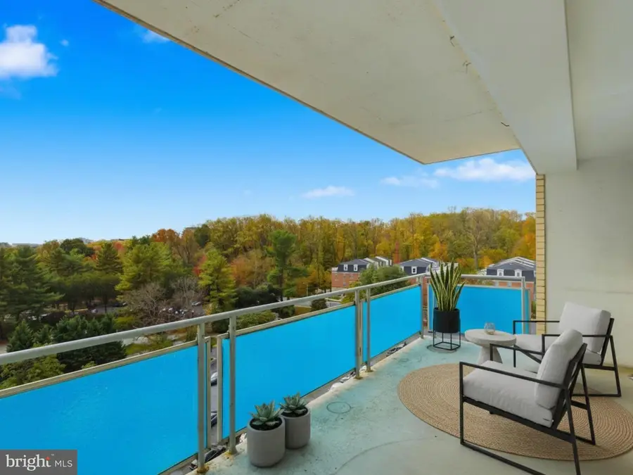 10201 Grosvenor Pl #1001, Rockville, MD 20852 - Image #2