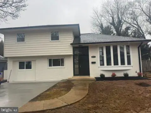 8613 Hartsdale Ave, Bethesda, MD 20817 - Image #1